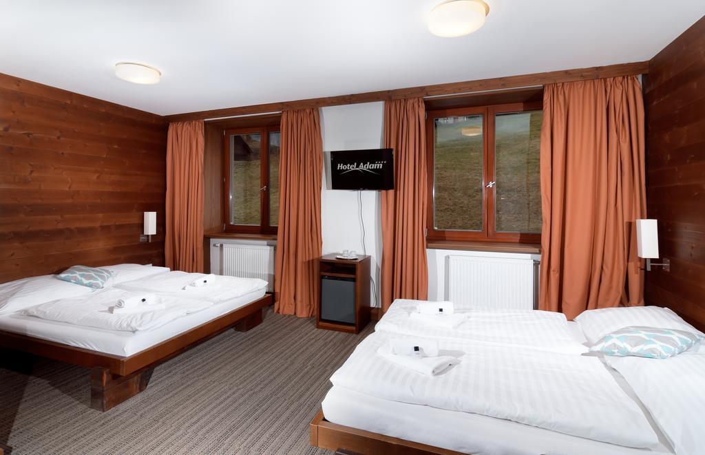 Hotel Adam Spindleruv Mlyn Exterior photo