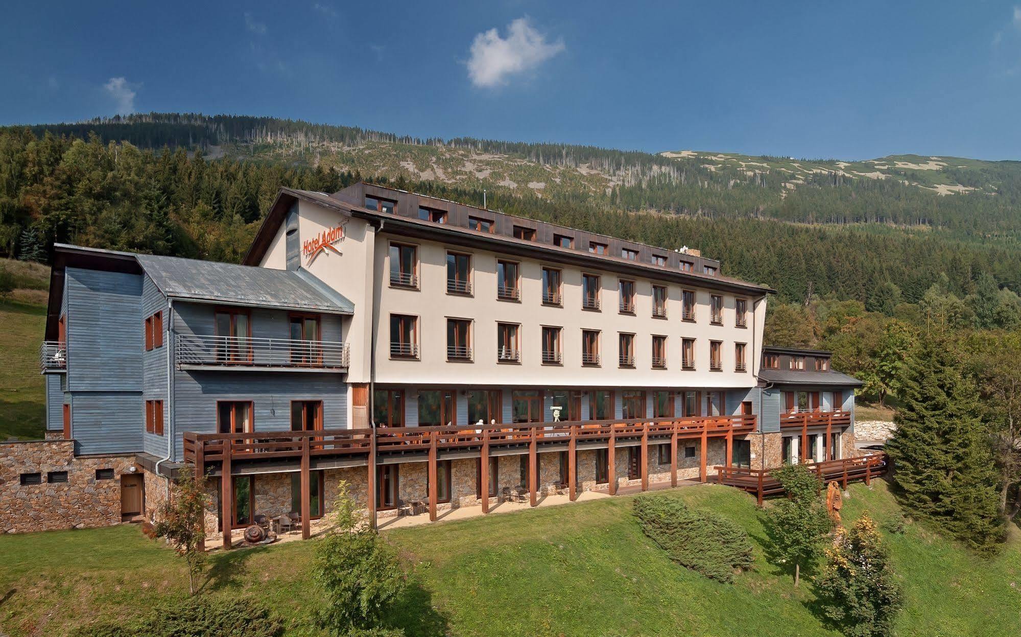 Hotel Adam Spindleruv Mlyn Exterior photo